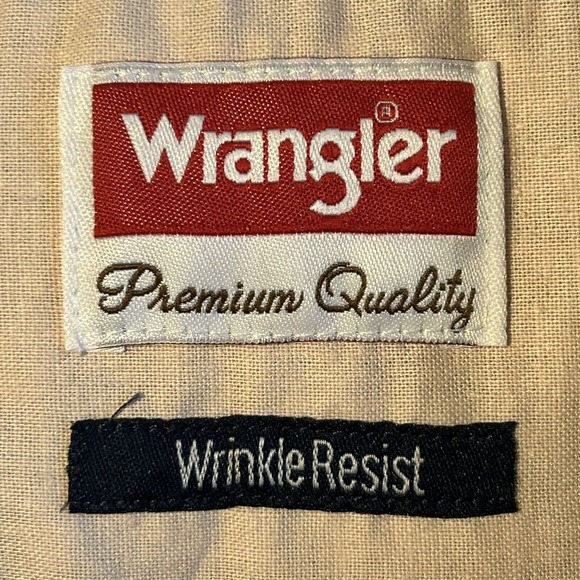 Wrangler Shirt Wrinkle Resistant Relax‎ Fit Shirt Blue Plaid NWT Small - Picture 5 of 7